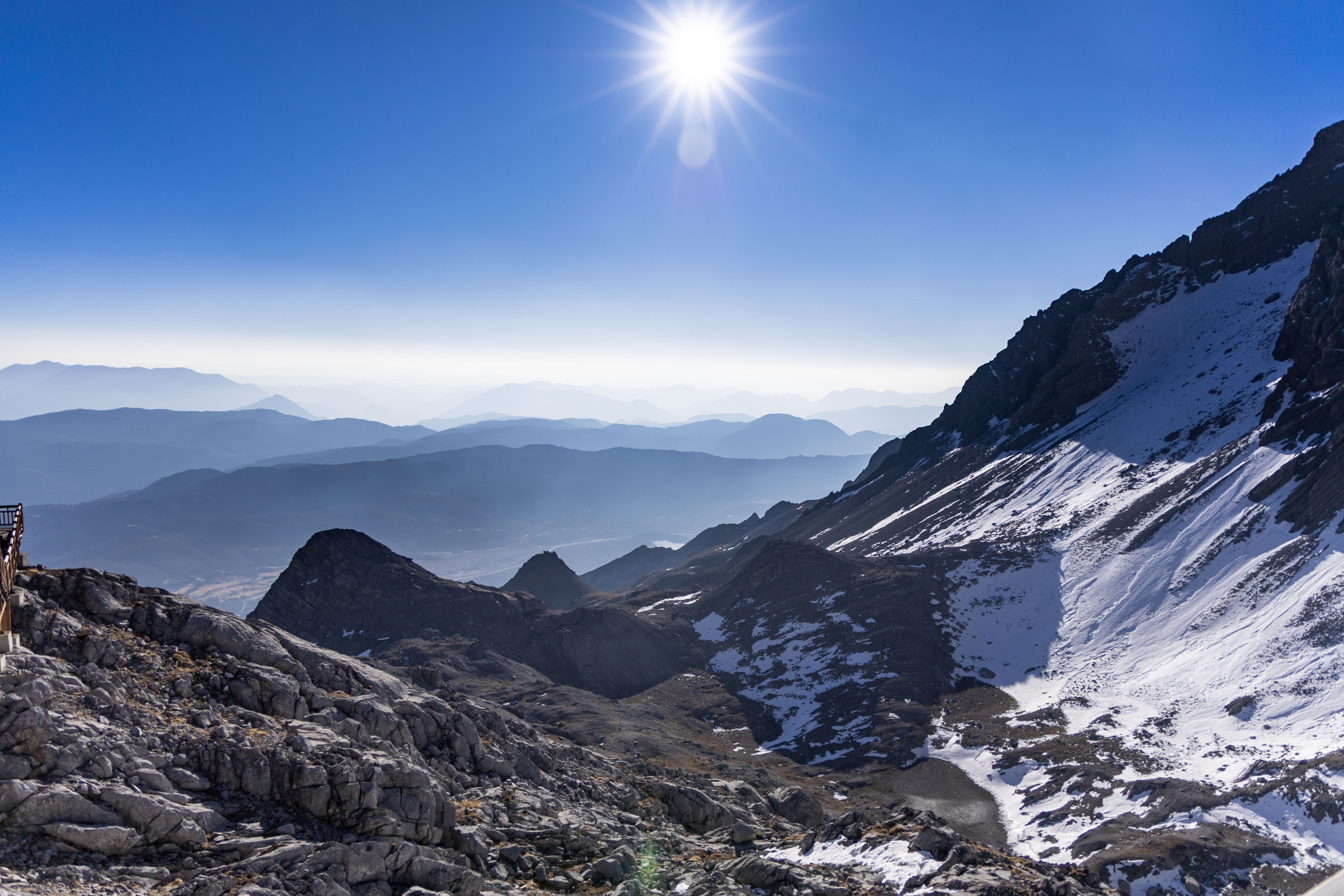 冰川公园已经不再是冰天雪地了，我宣布玉龙雪山弗如梅里远甚